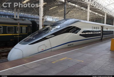 上海站的CRH380D