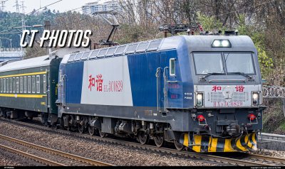 武局HXD3C南下为广铁送车