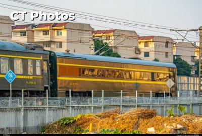 999342