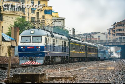 听雨的声音