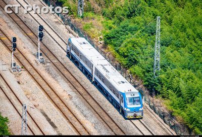 上海局集团钢轨探伤车