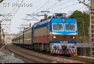 西华山下