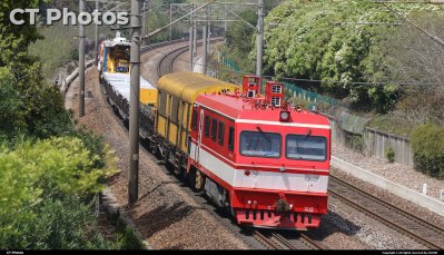 56016