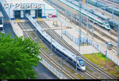 京通号新车回送入库
