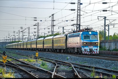 晚间 SS7D-0039