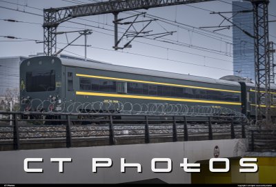 999525
