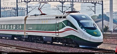 D204驶入杭州南站