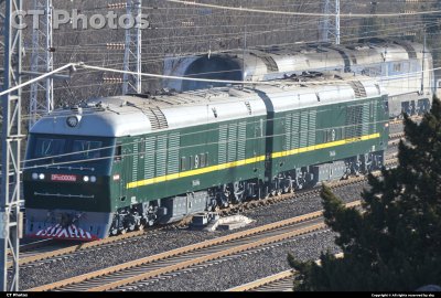 东风双影 轨道相逢