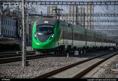 少了半截路徽的桶