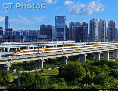 四方复兴号两大车型的相遇