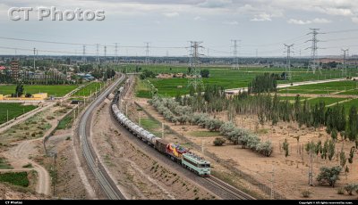 追逐草绿色方块的奇遇