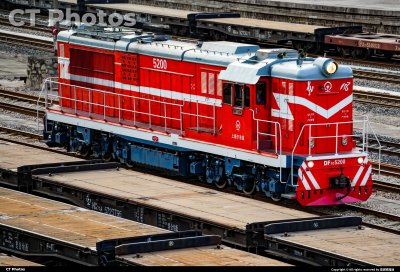 “南部调机12道调车进路好了”