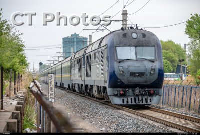 Z518五公里道口正常